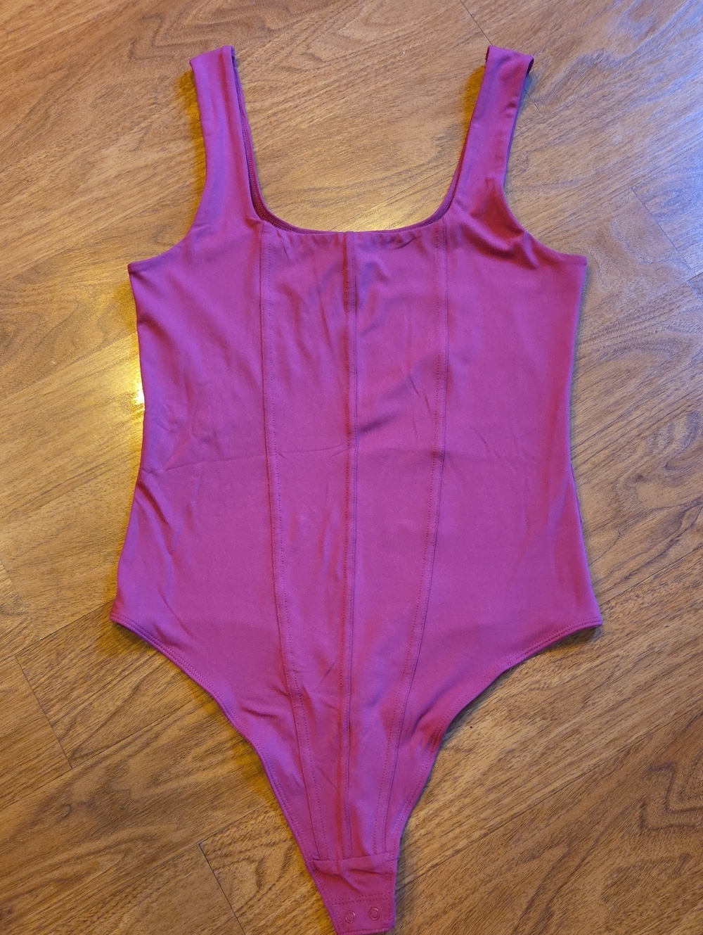 House of Harlow 1960 Fuchsia Pink Scoop Neck Bodysuit - Size MED
